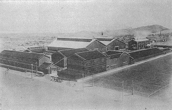 創立当初の兵庫工場全景